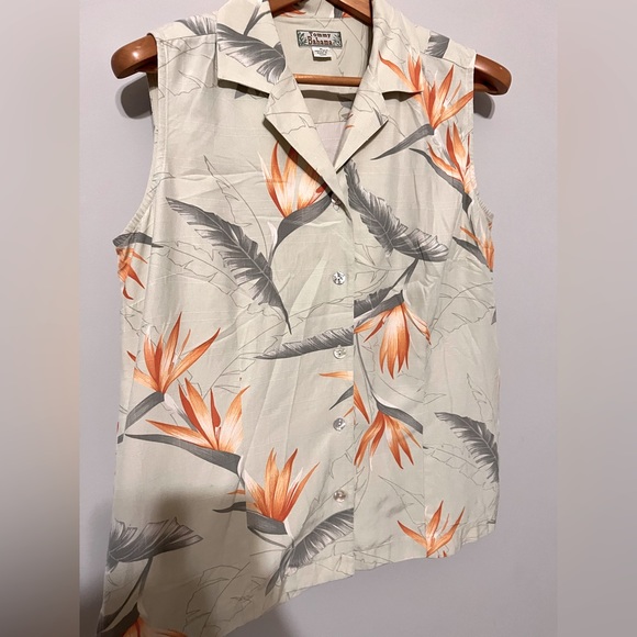 Vintage Tommy Bahama 100% silk blouse - Picture 8 of 8